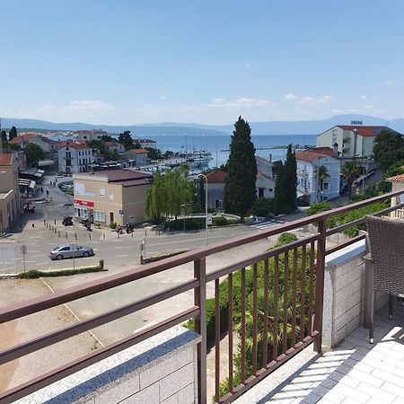 Apartments Matuc Malinska Oda fotoğraf