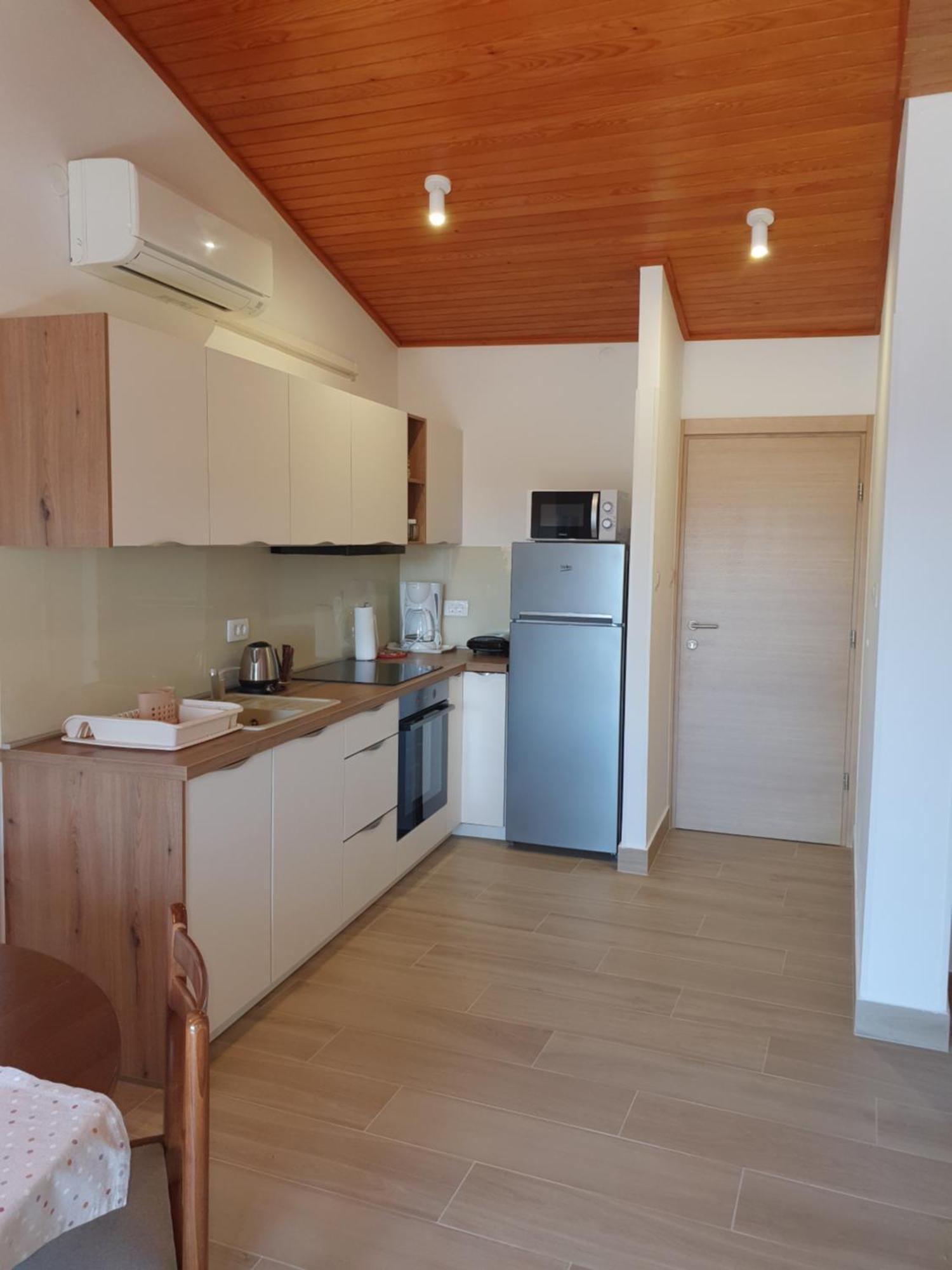 Apartments Matuc Malinska Oda fotoğraf