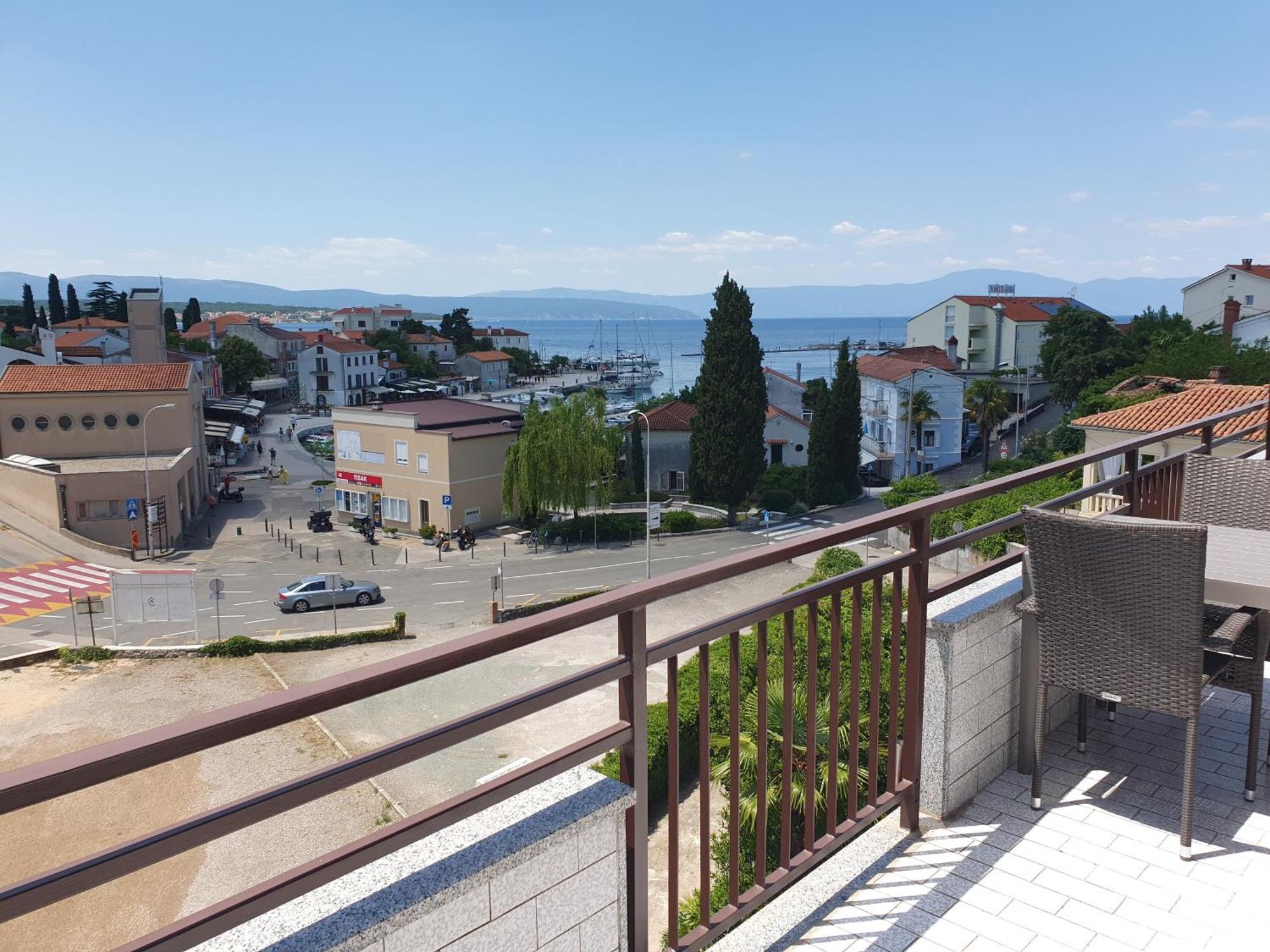 Apartments Matuc Malinska Oda fotoğraf
